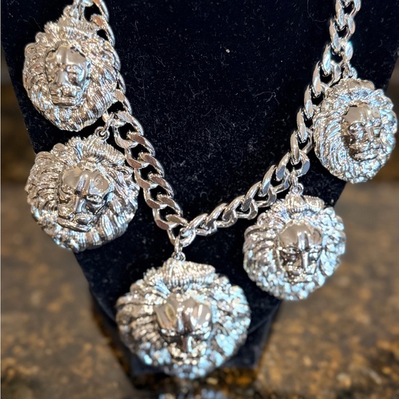 Silver Lion Head Statement Necklace - Picture 2 of 3